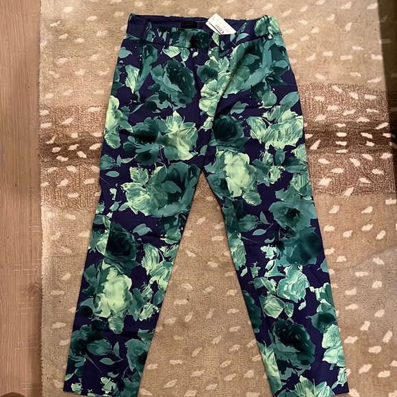 J Crew Collection Cafe Capri Fresco Floral Sateen Chino Pants Size 2 - Picture 4 of 5